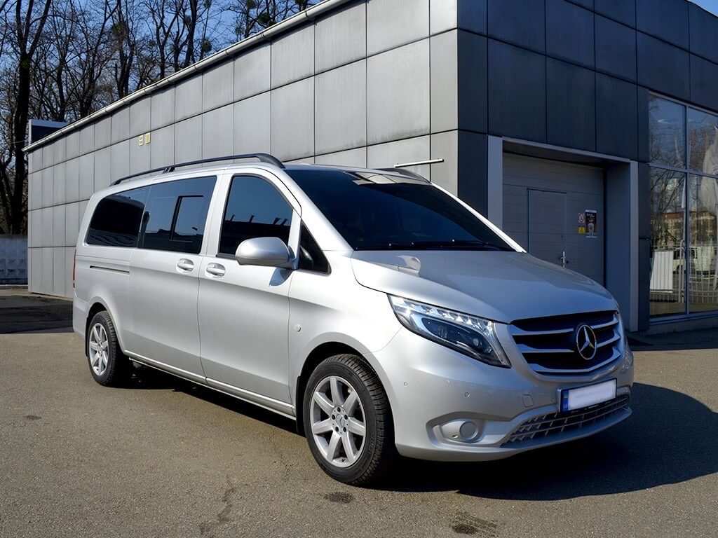 Minivan MERCEDES-BENZ VITO PREMIUM 2017 year 7 seats