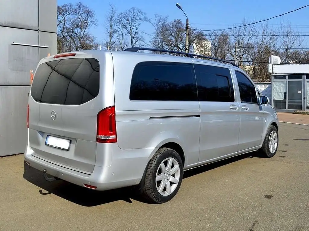 Минивэн MERCEDES-BENZ VITO PREMIUM 2017 год 7 мест