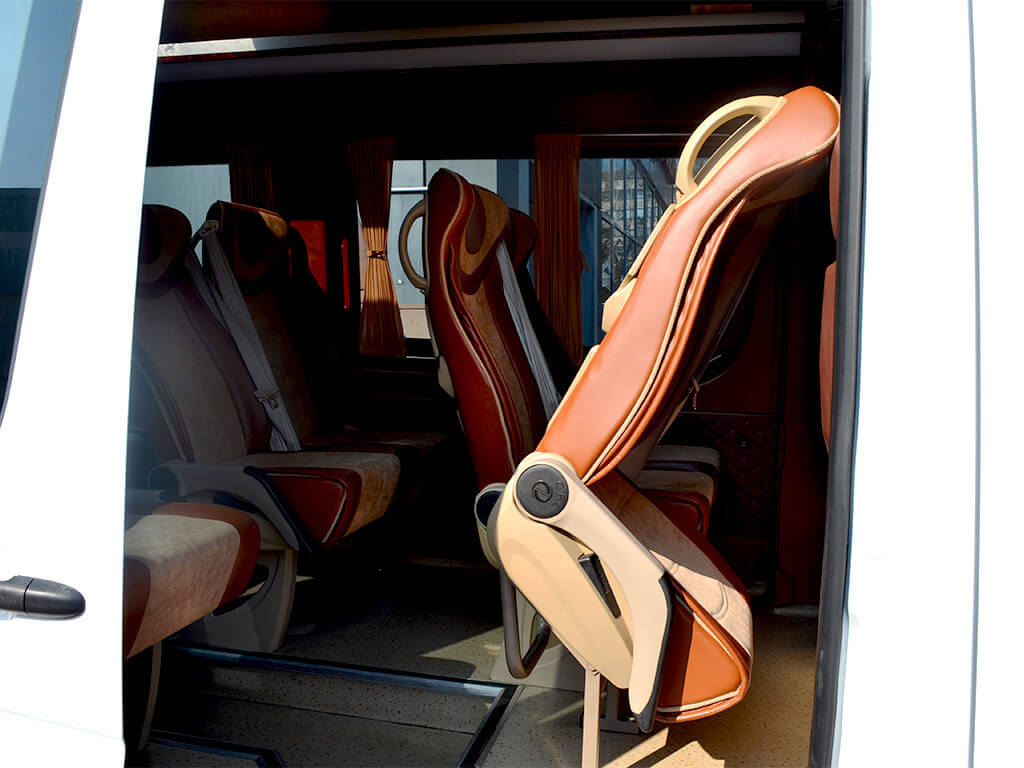 Minibus MERCEDES-BENZ SPRINTER VIP 2017 year 18 seats