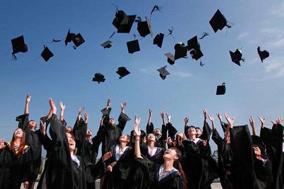 vypusknoj 1 - Order A Bus For Graduation: How To Do It Correctly