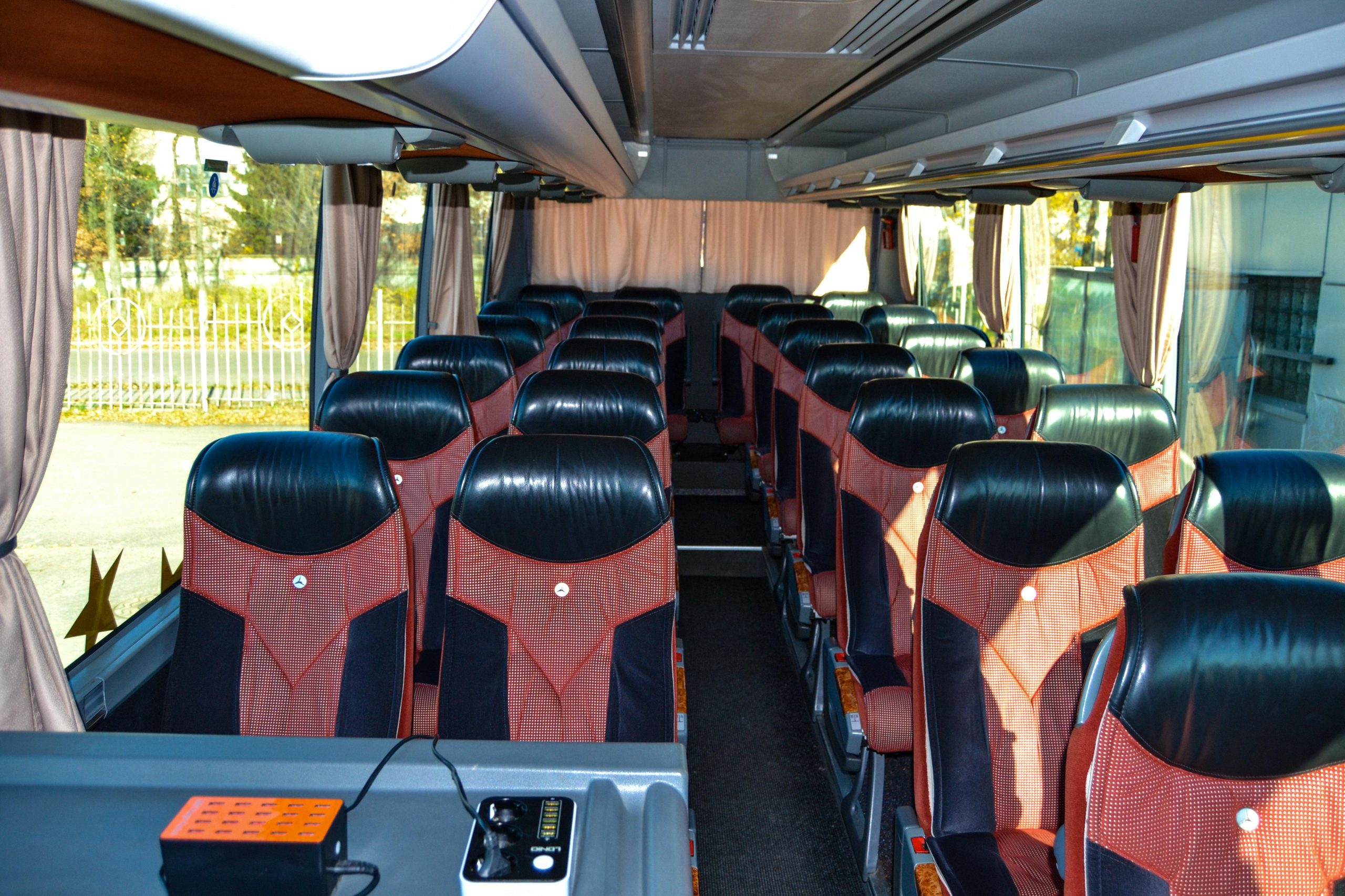 Автобус MERCEDES-BENZ TRAVEGO 2012 рік 48+2 місця