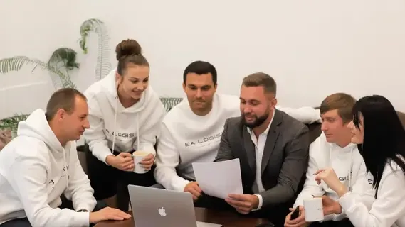 Международные перевозки без рисков: роль брокера в защите груза ea logistic team - Международные перевозки без рисков: роль брокера в защите груза